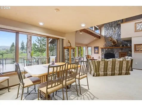 23905 Butteville Road NE Aurora OR 97002