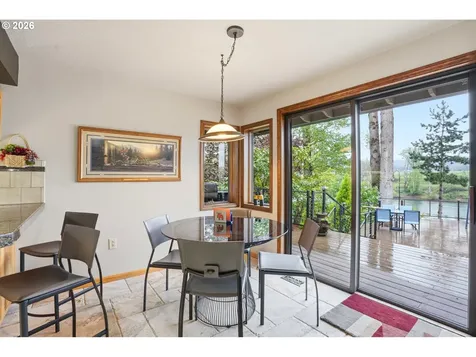 23905 Butteville Road NE Aurora OR 97002