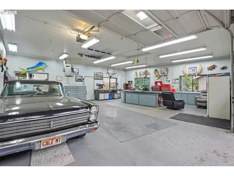 23905 Butteville Road NE Aurora OR 97002