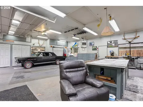 23905 Butteville Road NE Aurora OR 97002