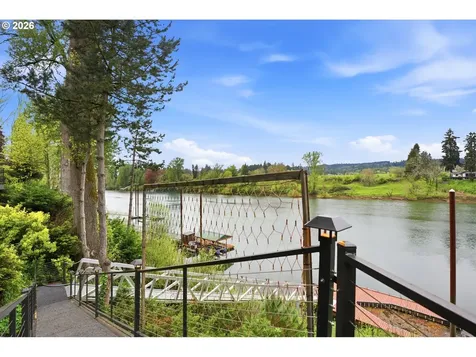 23905 Butteville Road NE Aurora OR 97002