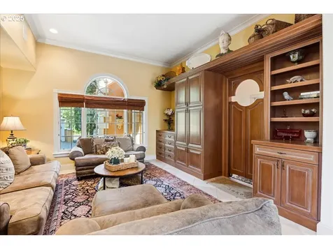 3600 Lakeview Boulevard Lake Oswego OR 97035