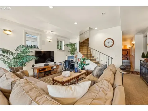 3600 Lakeview Boulevard Lake Oswego OR 97035
