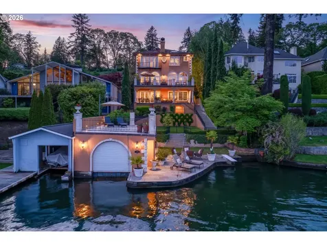 3600 Lakeview Boulevard Lake Oswego OR 97035