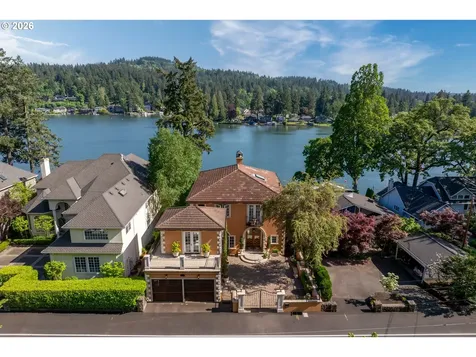 3600 Lakeview Boulevard Lake Oswego OR 97035