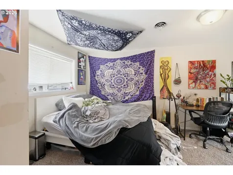 2121 Hilyard Street Eugene OR 97405