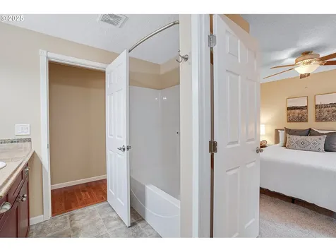 17616 SW Ivy Glenn Drive Beaverton OR 97007