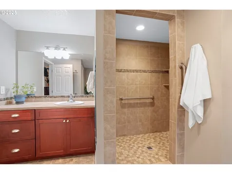 17616 SW Ivy Glenn Drive Beaverton OR 97007