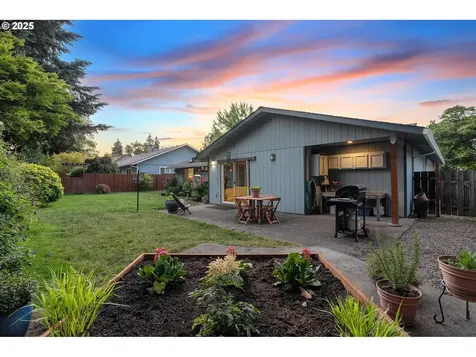 17616 SW Ivy Glenn Drive Beaverton OR 97007