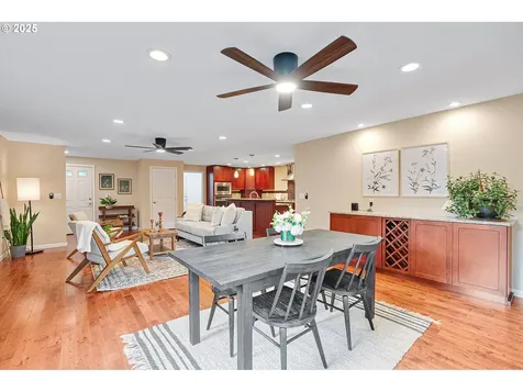 17616 SW Ivy Glenn Drive Beaverton OR 97007