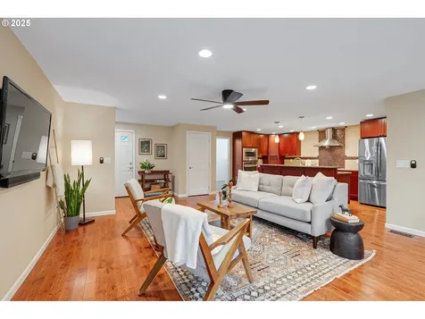 17616 SW Ivy Glenn Drive Beaverton OR 97007