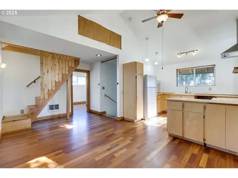 5804 SE Lafayette Street Portland OR 97206