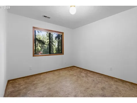 15827 S Lucky Lane Oregon City OR 97045