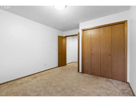15827 S Lucky Lane Oregon City OR 97045