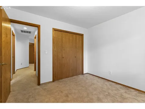 15827 S Lucky Lane Oregon City OR 97045