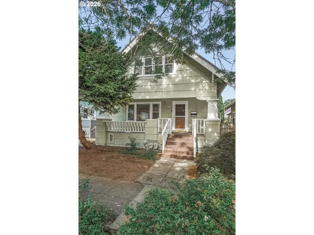 1911 SE 42nd Avenue Portland OR 97215