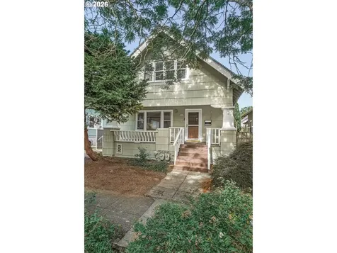 1911 SE 42nd Avenue Portland OR 97215