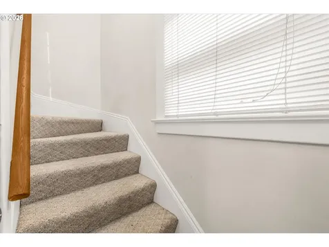 1911 SE 42nd Avenue Portland OR 97215
