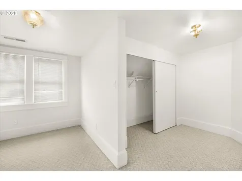 1911 SE 42nd Avenue Portland OR 97215