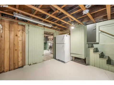 1911 SE 42nd Avenue Portland OR 97215