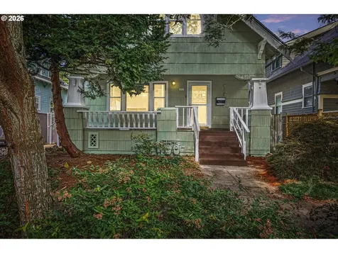 1911 SE 42nd Avenue Portland OR 97215