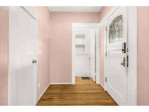 1911 SE 42nd Avenue Portland OR 97215