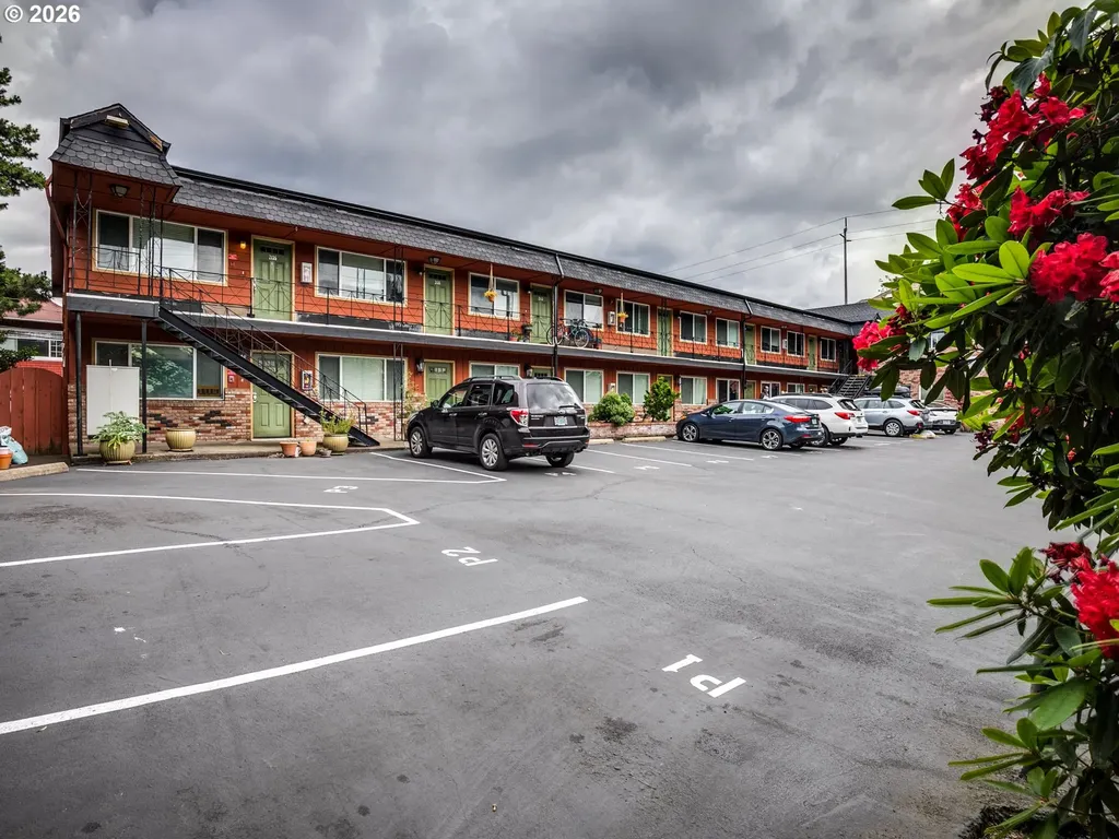 2155 NE Weidler Street Portland OR 97232