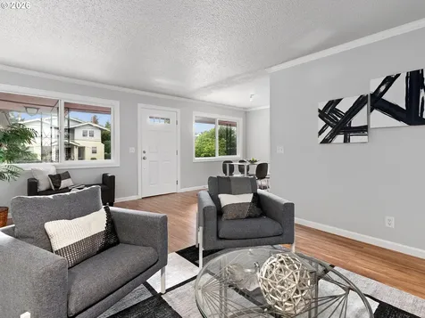 2155 NE Weidler Street Portland OR 97232