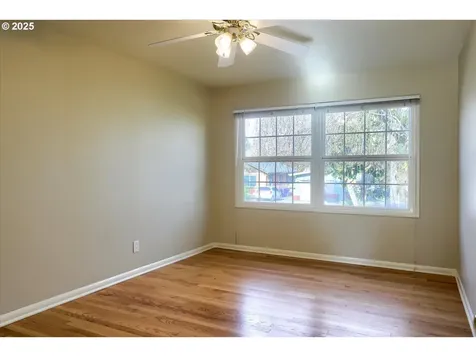 7310 NE Prescott Street Portland OR 97218