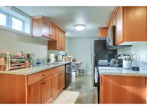 7310 NE Prescott Street Portland OR 97218