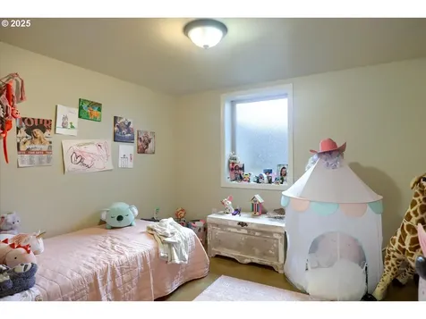 7310 NE Prescott Street Portland OR 97218