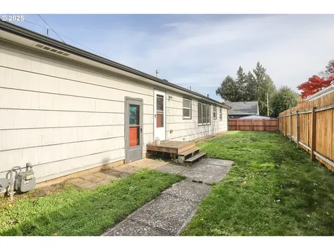 7310 NE Prescott Street Portland OR 97218