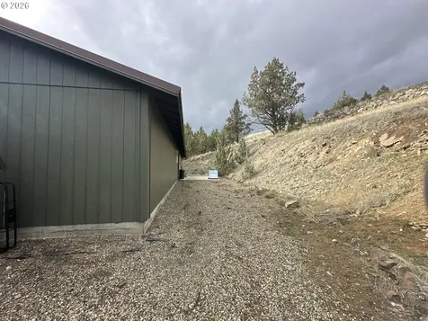 120 Valley View Drive John Day OR 97845
