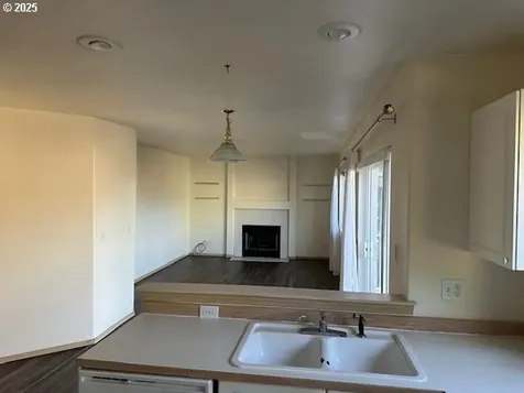 1392 SW Berryessa Place Troutdale OR 97060