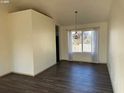 1392 SW Berryessa Place Troutdale OR 97060