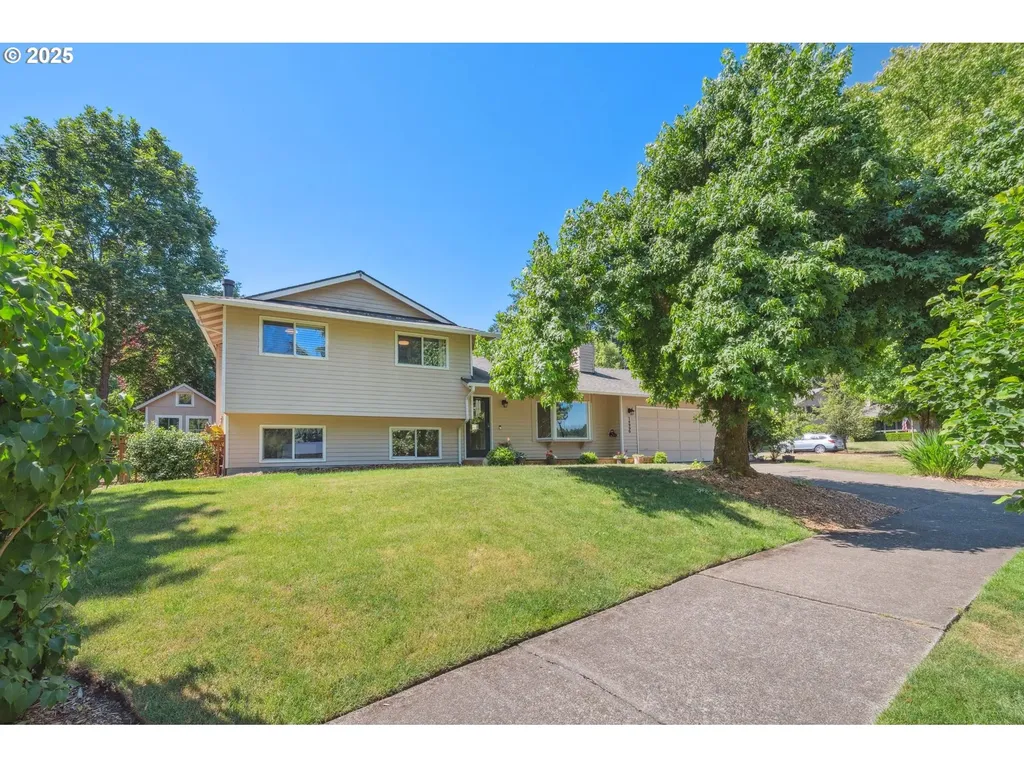 14990 SW Carolwood Drive Beaverton OR 97007