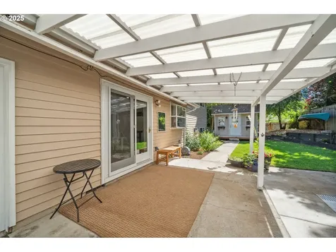 14990 SW Carolwood Drive Beaverton OR 97007