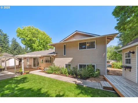14990 SW Carolwood Drive Beaverton OR 97007