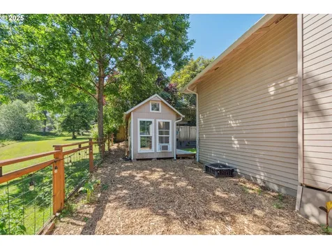 14990 SW Carolwood Drive Beaverton OR 97007
