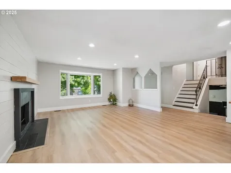 14990 SW Carolwood Drive Beaverton OR 97007
