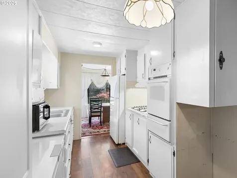 11450 SW Royal Villa Drive Portland OR 97224