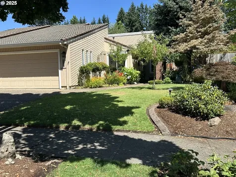 1144 Cayuse Circle SE Salem OR 97306