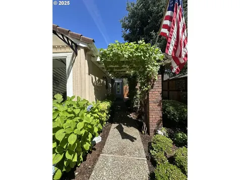 1144 Cayuse Circle SE Salem OR 97306