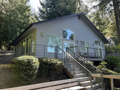 88988 Dahlin Road Florence OR 97439