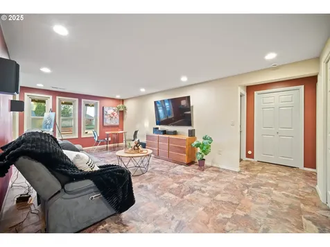 4303 NE 138th Avenue Vancouver WA 98682