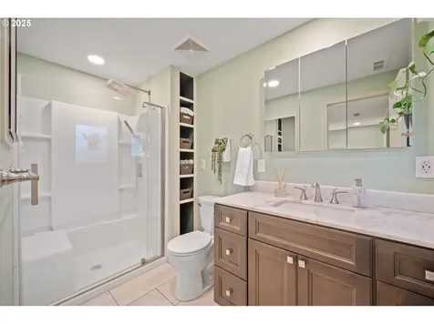 4303 NE 138th Avenue Vancouver WA 98682