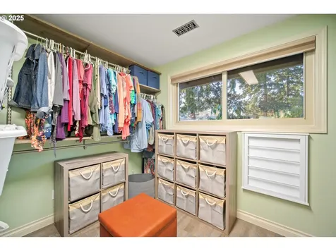 4303 NE 138th Avenue Vancouver WA 98682