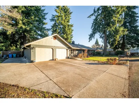 4303 NE 138th Avenue Vancouver WA 98682