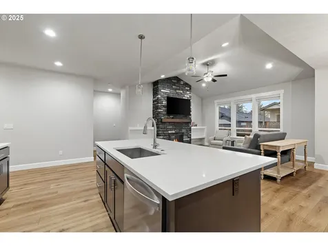 1671 NE Joy Lane Estacada OR 97023