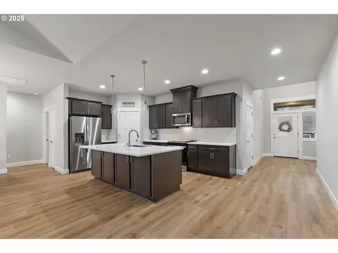 1671 NE Joy Lane Estacada OR 97023